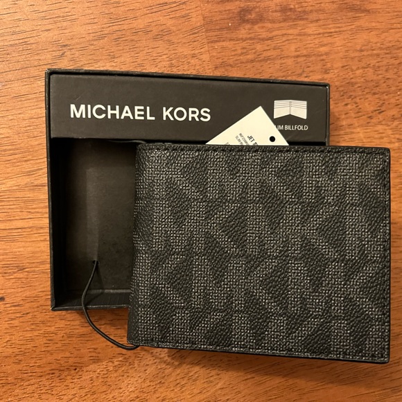 Michael kors men’s bifold wallet - Picture 1 of 4